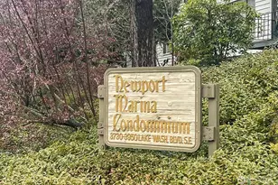 3838 Lake Washington Blvd SE, Bellevue, WA 98006 - Photo 2