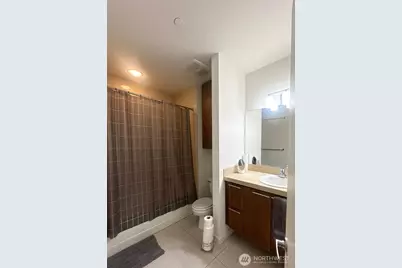 1214 N Northgate Way, Seattle, WA 98133 - Photo 10