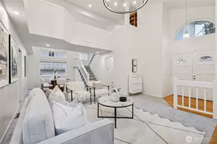 24320 SE 42nd St, Sammamish, WA 98029 - Photo 4