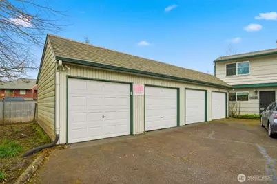 421 NE 105th Street, Vancouver, WA 96885 - Photo 34