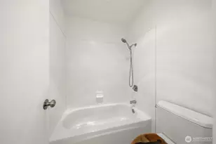 421 NE 105th St, Vancouver, WA 96885 - Photo 28