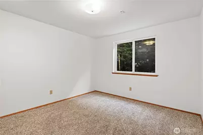 14833 Fremont Place N, Shoreline, WA 98133 - Photo 30