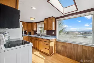 2113 E Grand Ave, Everett, WA 98201 - Photo 18