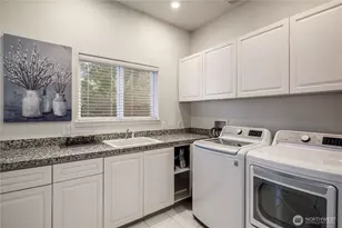 17714 Kingfisher Cove Ln, Mount Vernon, WA 98274 - Photo 20