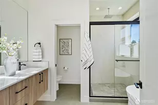 9013 14th Ave SW, Seattle, WA 98106 - Photo 16