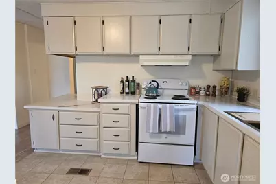 11436 SE 208th Street #134, Kent, WA 98031 - Photo 8