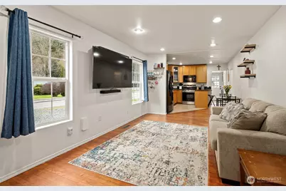 416 N Regent Street, Burlington, WA 98233 - Photo 4