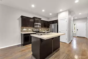 13105 NE 56th Cir, Vancouver, WA 98682 - Photo 8