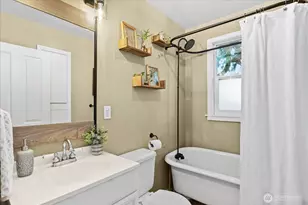 2513 Cleveland Ave, Everett, WA 98201 - Photo 16