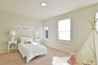 218 SW 96th Lane, Seattle, WA 98106 - Photo 18