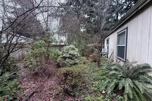 12417 207 Ave E, Bonney Lake, WA 98391 - Photo 4