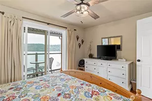 211 E Shoreline Ln, Shelton, WA 98584 - Photo 22