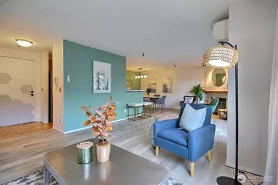 1100 Harrington Avenue NE #205, Renton, WA 98056 - Photo 6