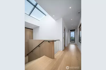 1914 Magnolia Boulevard W, Seattle, WA 98199 - Photo 26