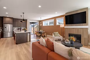 14515 204th Ave E, Bonney Lake, WA 98391 - Photo 4