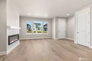 14515 204th Ave E, Bonney Lake, WA 98391 - Photo 2