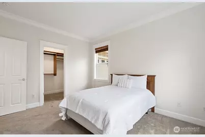 7276 Rosemount Circle, Tacoma, WA 98465 - Photo 16