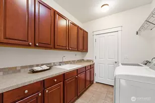 7276 Rosemount Cir, Tacoma, WA 98465 - Photo 22