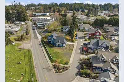 515 Antonson Lane NE, Poulsbo, WA 98370 - Photo 16