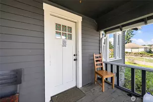 705 E Dearborn Ave, Shelton, WA 98584 - Photo 2