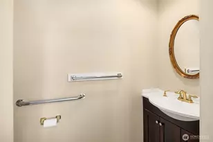 6404 NE 181st St, Kenmore, WA 98028 - Photo 32