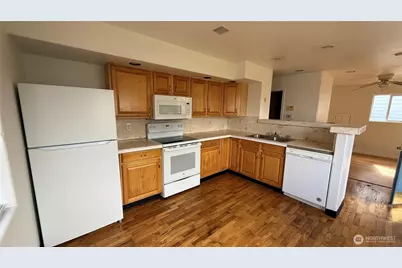 1031 S Oxford Street, Tacoma, WA 98465 - Photo 4