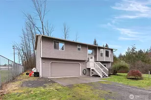 807 E Stanley Pl, Granite Falls, WA 98252 - Photo 2