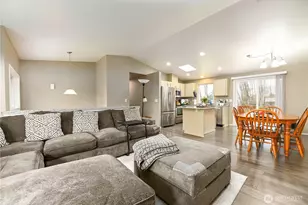 807 E Stanley Pl, Granite Falls, WA 98252 - Photo 10