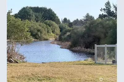 399 N Razor Clam Drive SW, Ocean Shores, WA 98569 - Photo 10