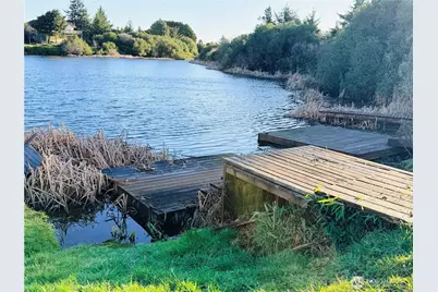 399 N Razor Clam Drive SW, Ocean Shores, WA 98569 - Photo 8