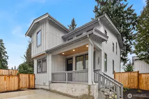 337 18th Ave, Kirkland, WA 98033 - Photo 1