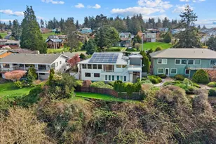 1818 Seaview Ave, Coupeville, WA 98239 - Photo 1