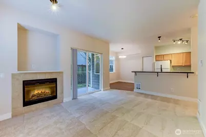 5809 Highway Place Street NE, Everett, WA 98203 - Photo 4