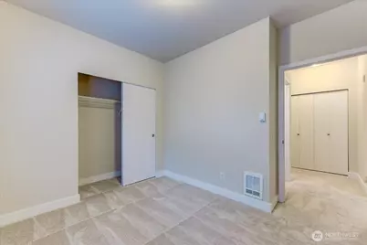 5809 Highway Place Street NE, Everett, WA 98203 - Photo 24