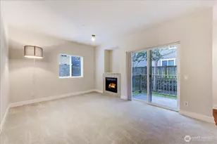 5809 Hwy Pl Street NE, Everett, WA 98203 - Photo 2