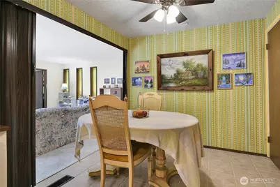 18703 50th Avenue NE, Lake Forest Park, WA 98155 - Photo 6