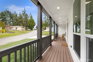 47 Sunset Mdws Ln, Port Hadlock-Irondale, WA 98339 - Photo 2