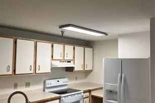 975 Aberdeen Ave NE, Renton, WA 98056 - Photo 8