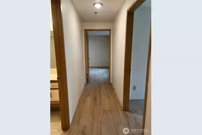 975 Aberdeen Avenue NE #B 102, Renton, WA 98056 - Photo 12