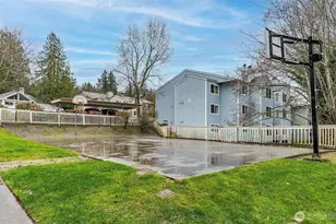 975 Aberdeen Ave NE, Renton, WA 98056 - Photo 24