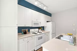 15150 140th Way SE, Renton, WA 98058 - Photo 10