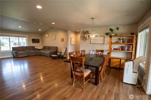 413 Cornerstone Dr, Sumas, WA 98295 - Photo 16