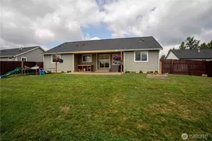 413 Cornerstone Dr, Sumas, WA 98295 - Photo 6