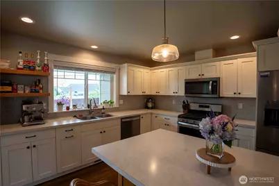 413 Cornerstone Drive, Sumas, WA 98295 - Photo 18