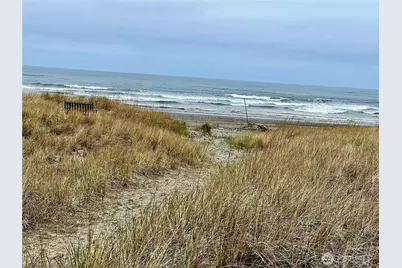 1301 178th Place W, Long Beach, WA 98631 - Photo 1
