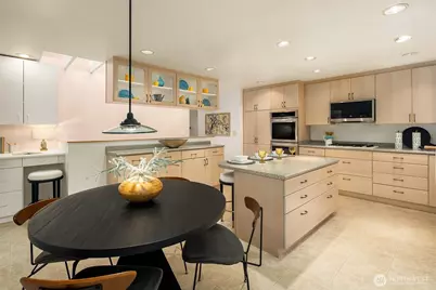 3905 96th Avenue SE, Mercer Island, WA 98040 - Photo 12