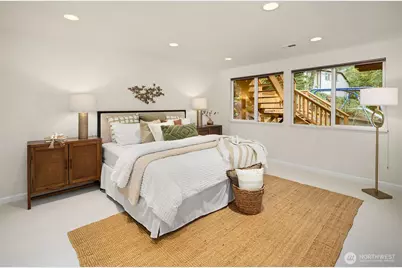 3905 96th Avenue SE, Mercer Island, WA 98040 - Photo 24