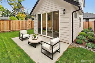 13005 1st Ave NE, Seattle, WA 98125 - Photo 14