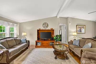 2610 E Section Street #95, Mount Vernon, WA 98274 - Photo 6