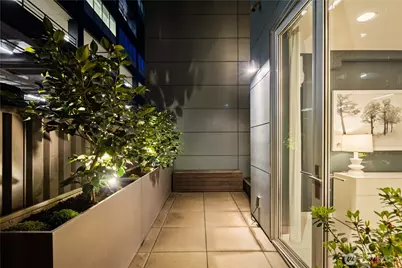 2832 Fairview Avenue E, Seattle, WA 98102 - Photo 24